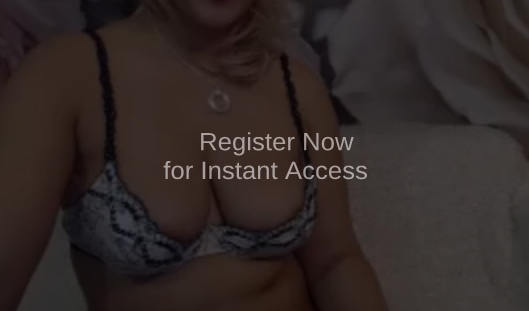 Naughty women want casual sex Lake Placid