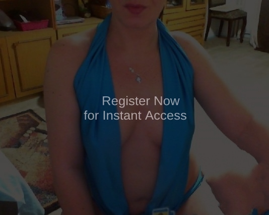 horny woman seeking sex chat room